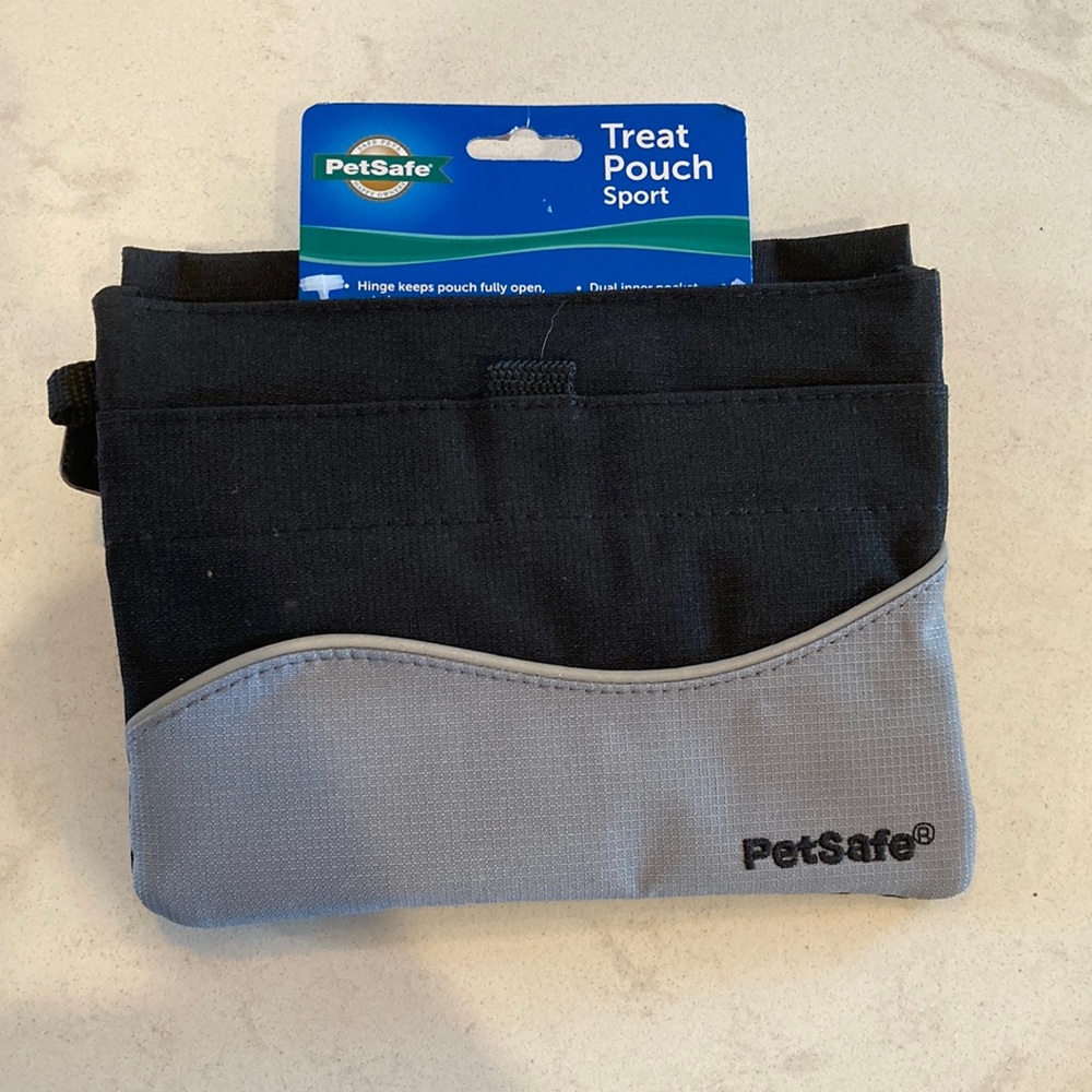 Pet safe treat pouch sport